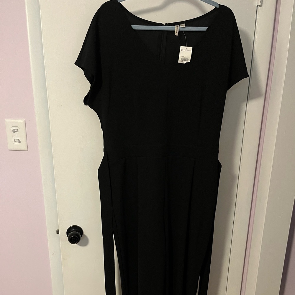 Versona short sleeve belted tie back jumpsuit. New with tag.